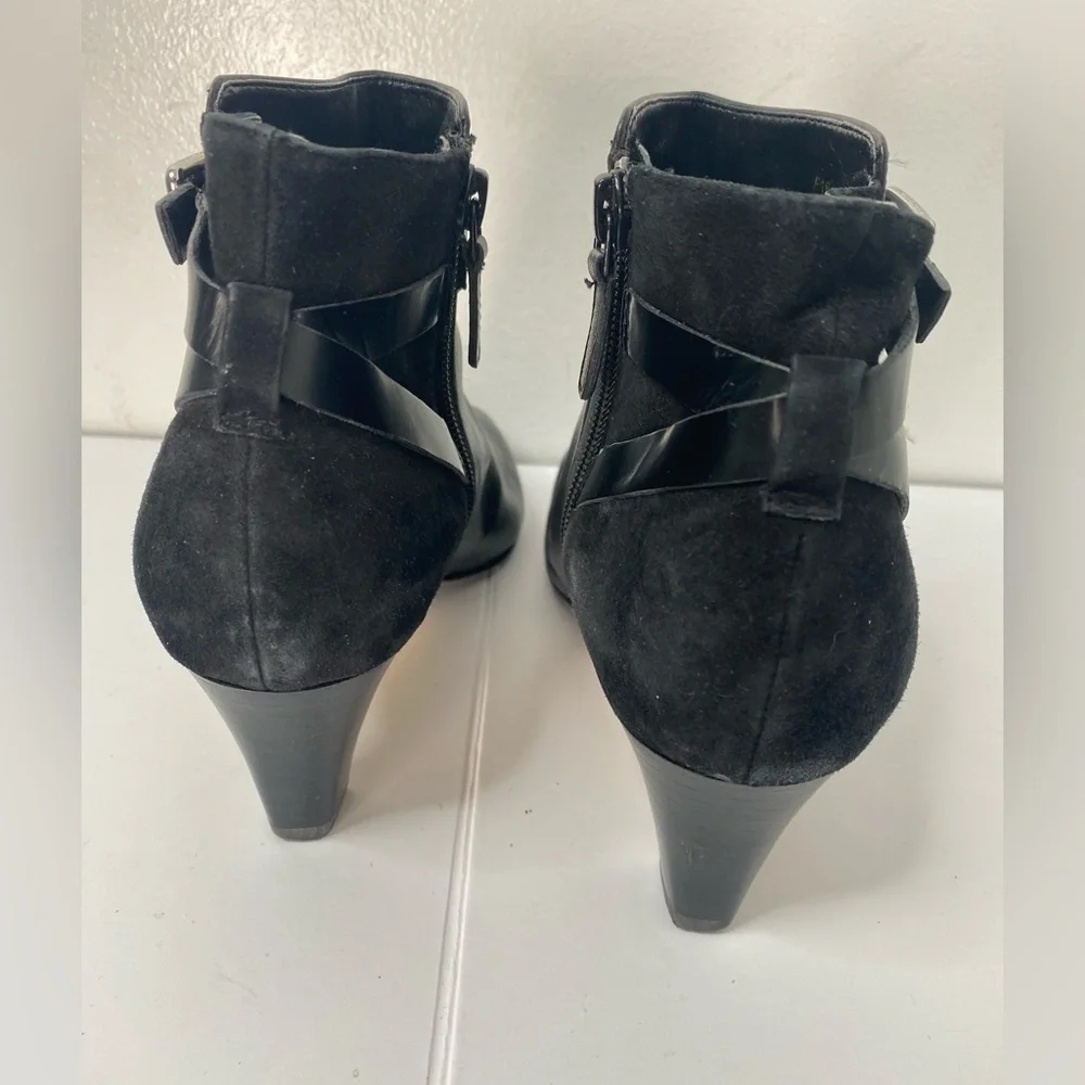 Cole Haan Sylvan Black Leather Suede Ankle Booties w Buckled Belt Hardware